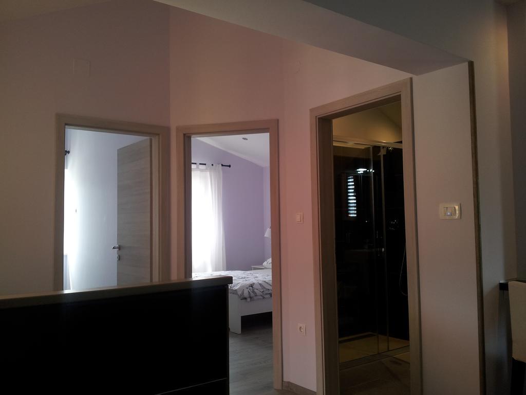 Apartment Diminic Melin เซรส ภายนอก รูปภาพ